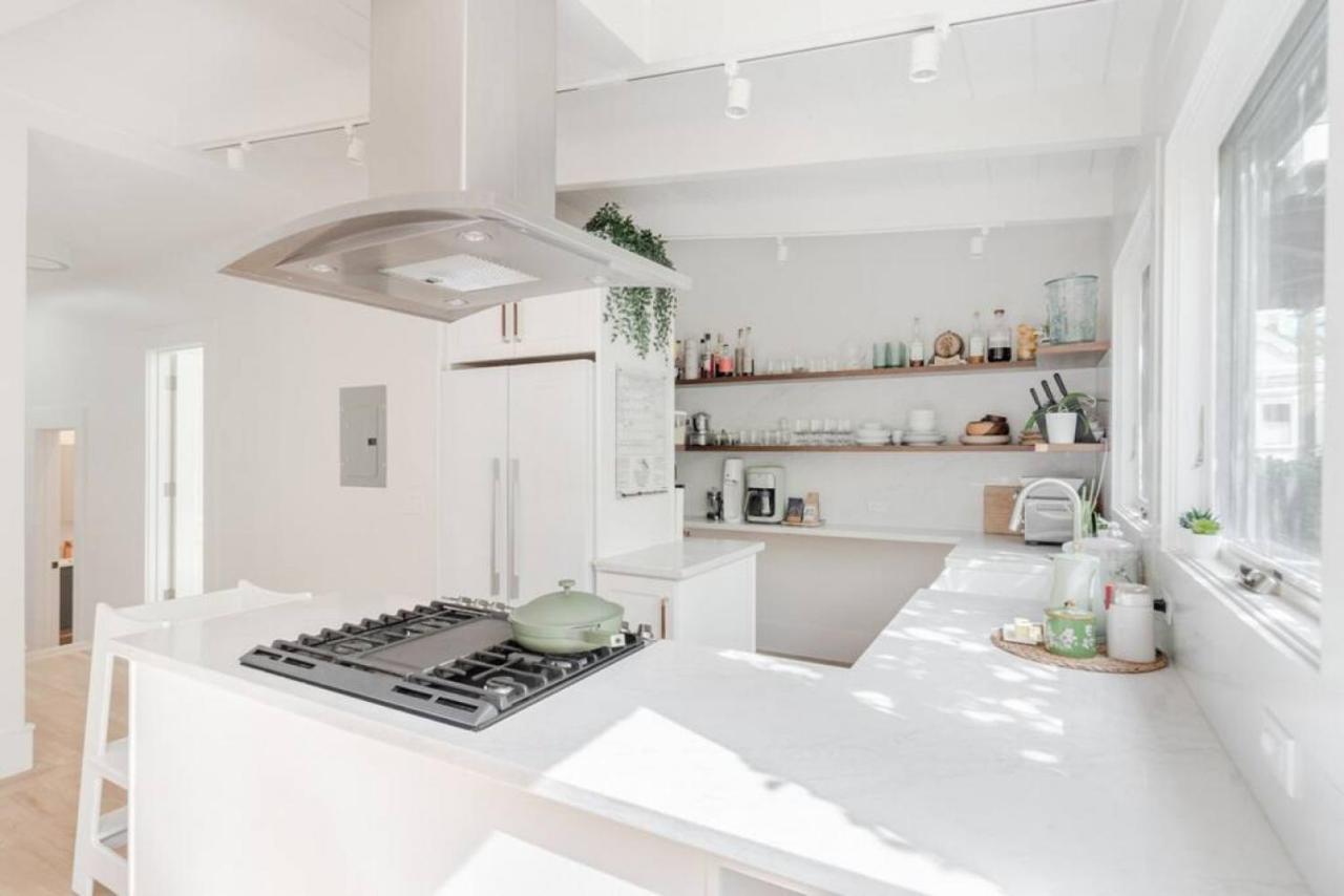Charming Victorian Oasis With An Elegant And Spacious Haven Holiday home *
