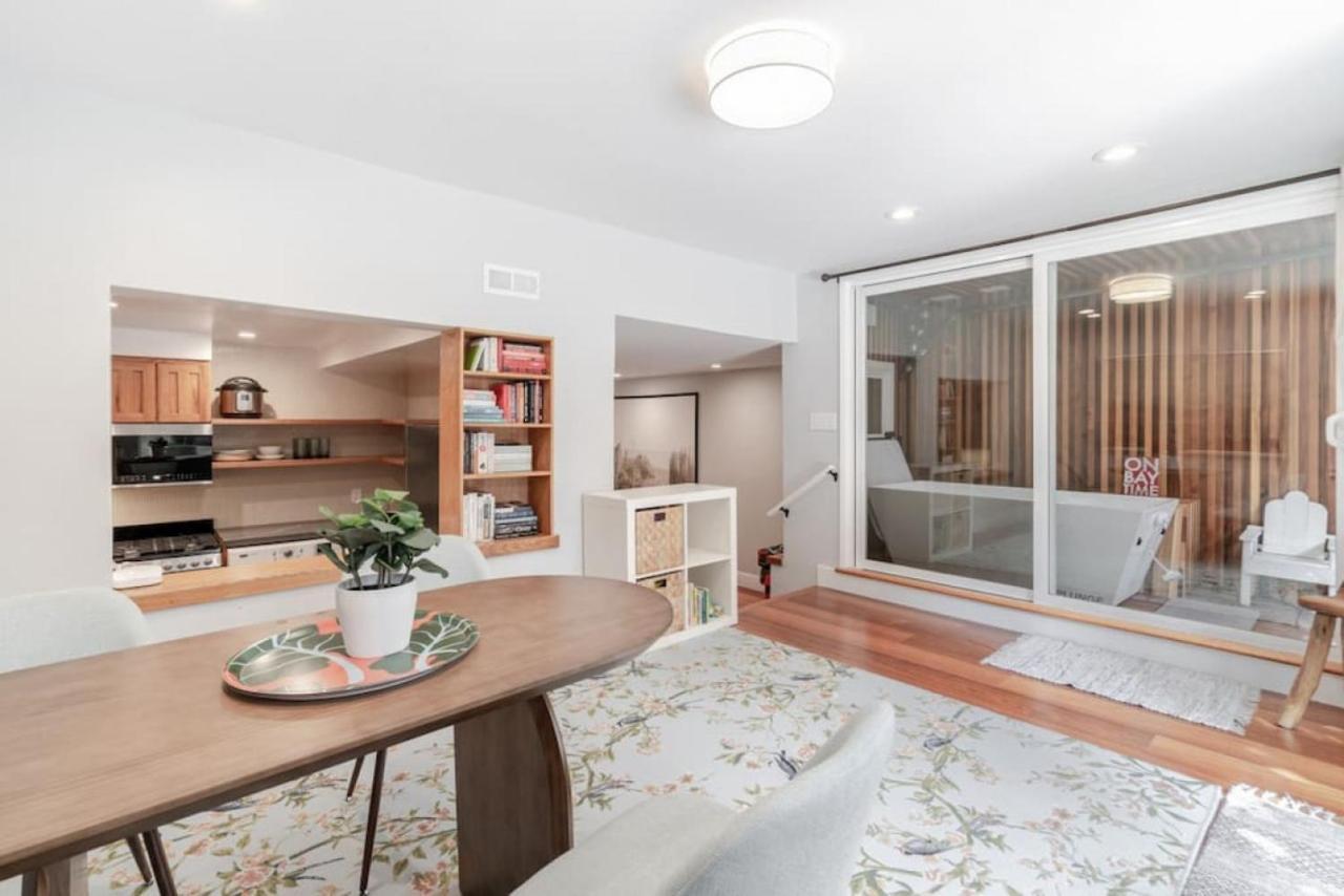 Charming Victorian Oasis With An Elegant And Spacious Haven