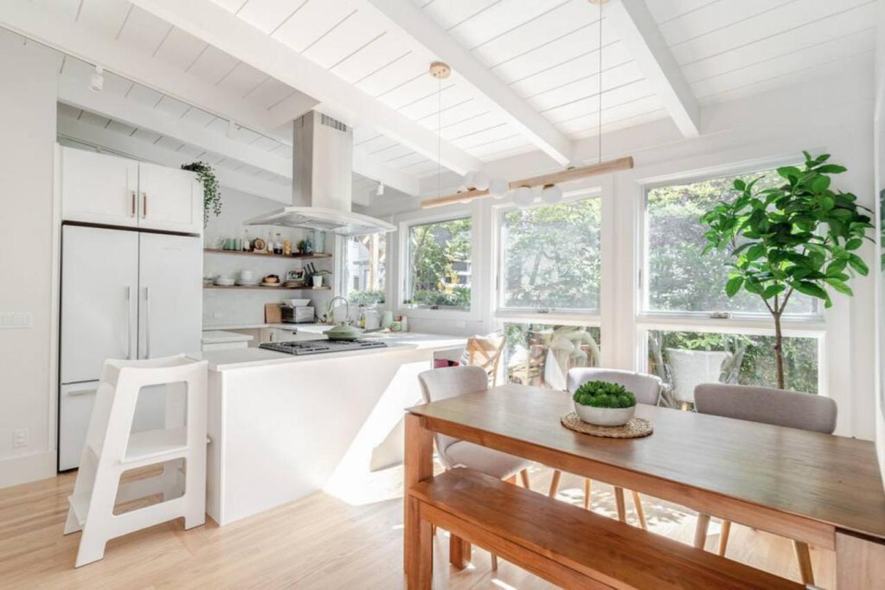 Charming Victorian Oasis With An Elegant And Spacious Haven * San Francisco