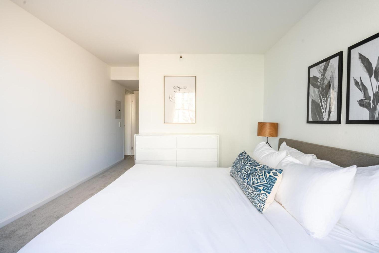 Apartment South 2br W Heated Pool Shops Dining Sfo-1664 *