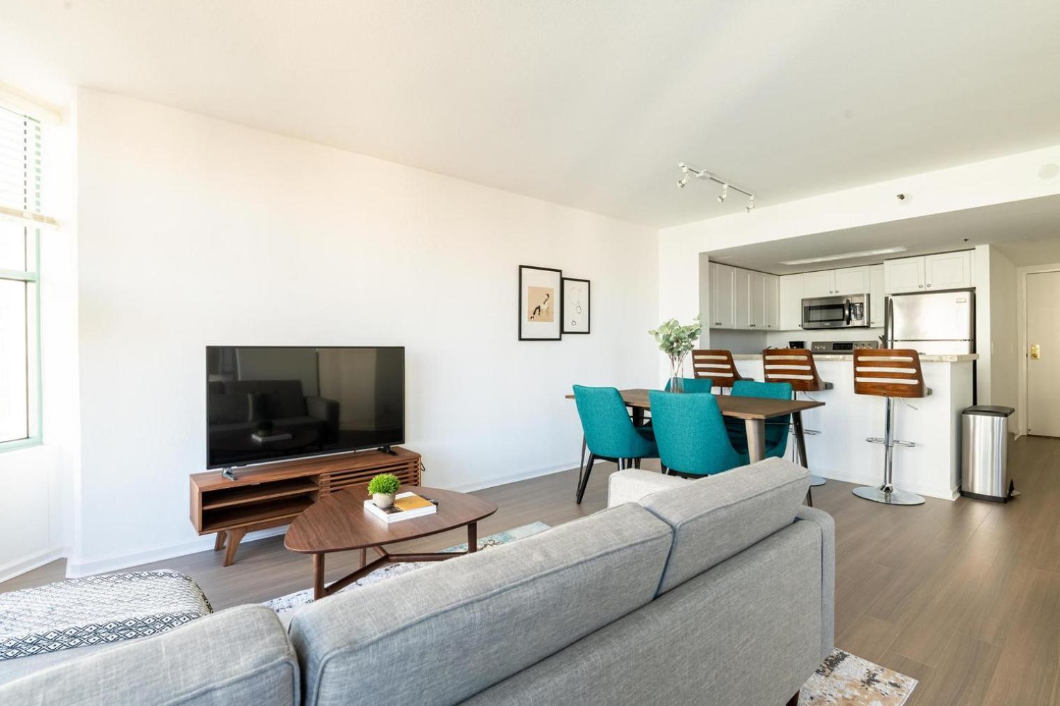 Apartment South 2br W Heated Pool Shops Dining Sfo-1664 San Francisco