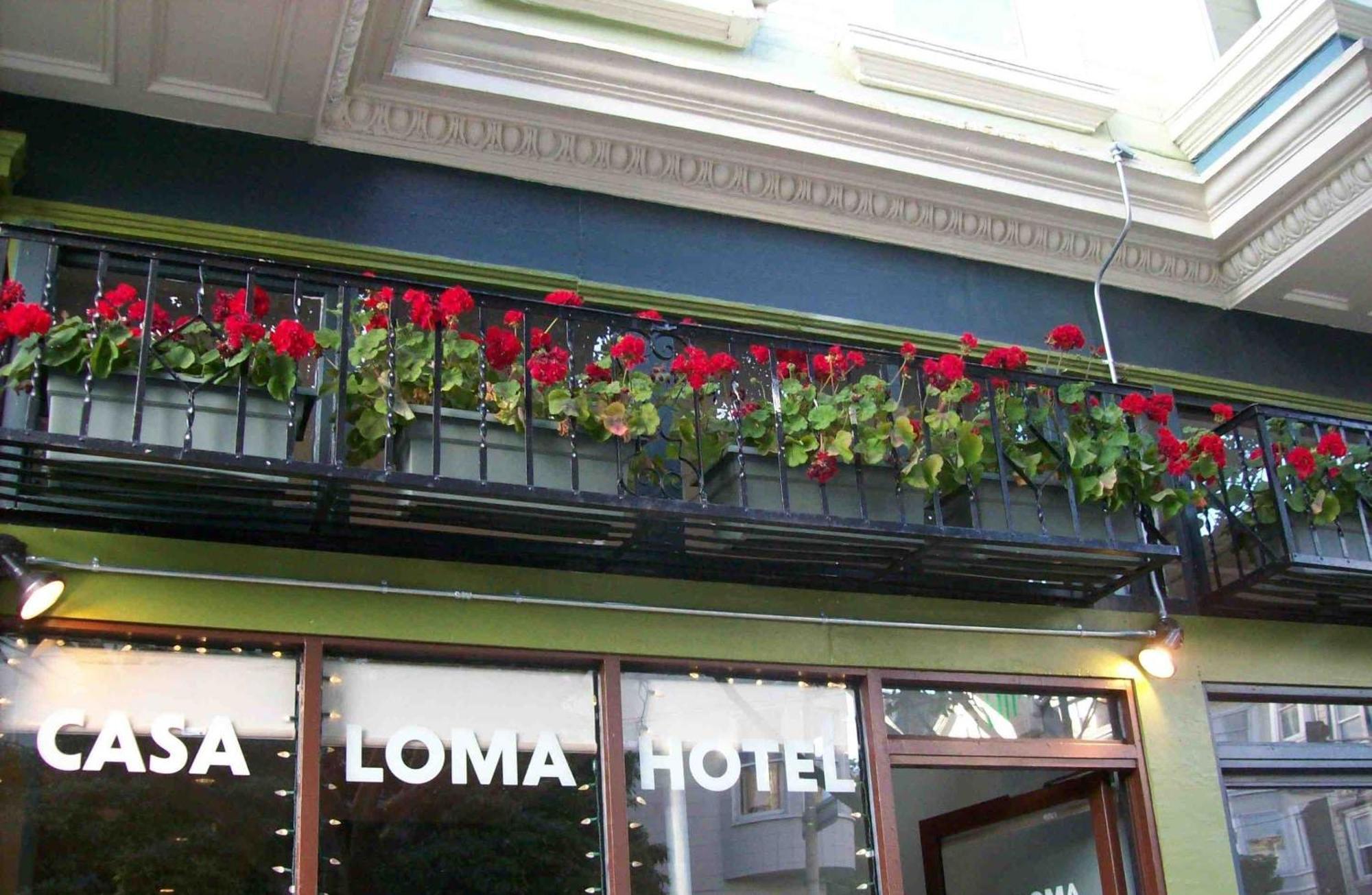 Hotel Casa Loma 2*