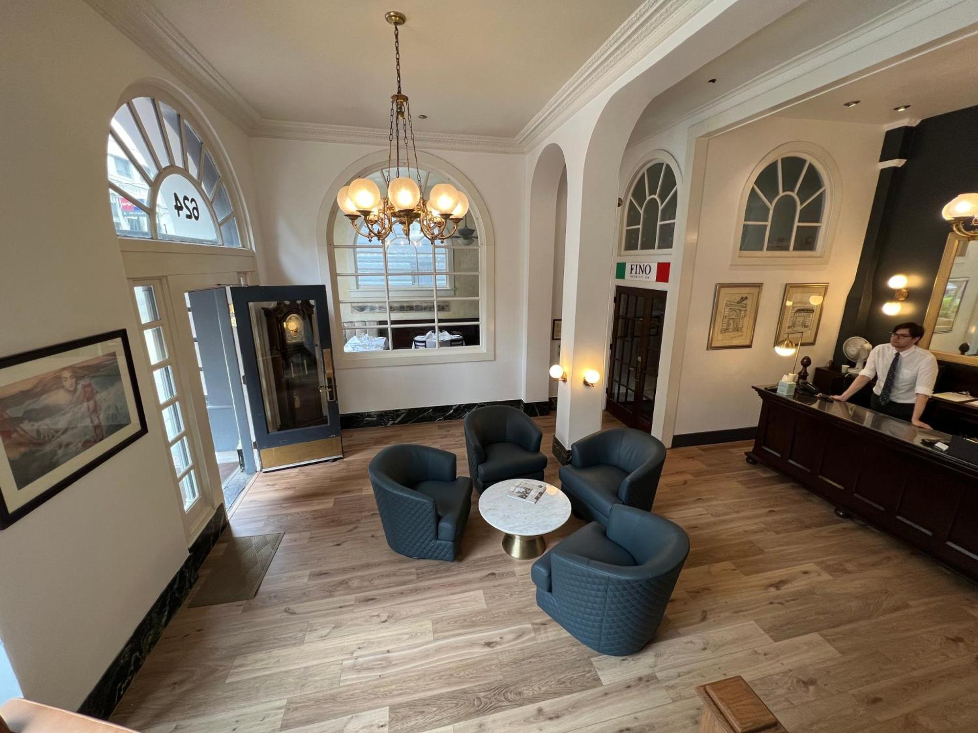 Hotel The Andrews 3*