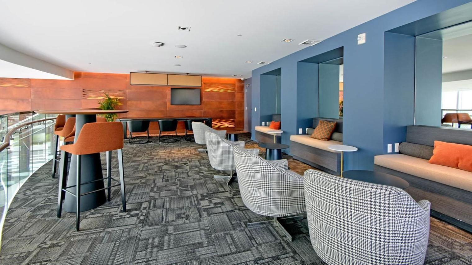 Mission Bay 2br W Gym Lounge View Sfo-142 *