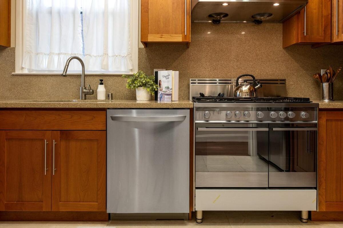 Convenient 3bd3ba Located By Golden Gate Park *