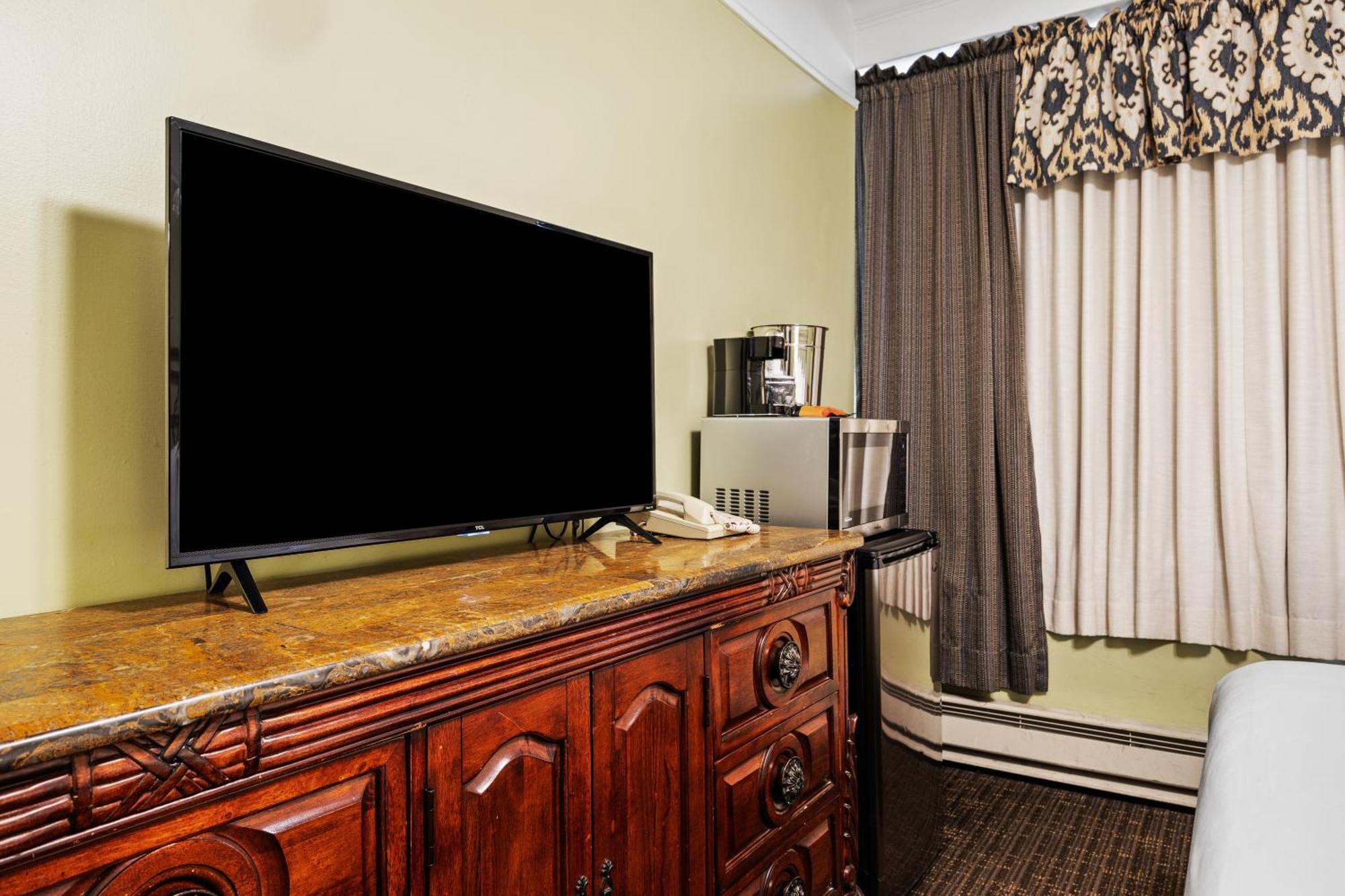 Fitzgerald Union Square 3*