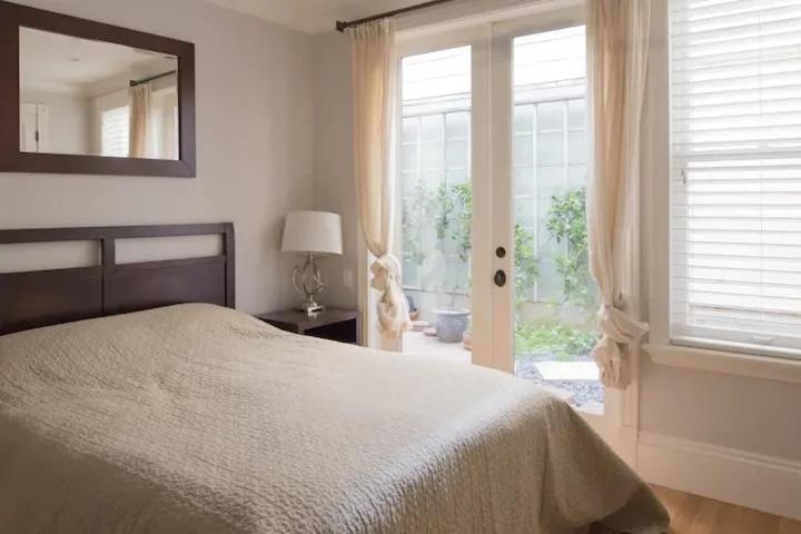 Totally Renovated Victorian House In Center Sf! Holiday home