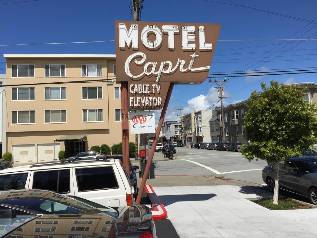 Capri Motel 2*