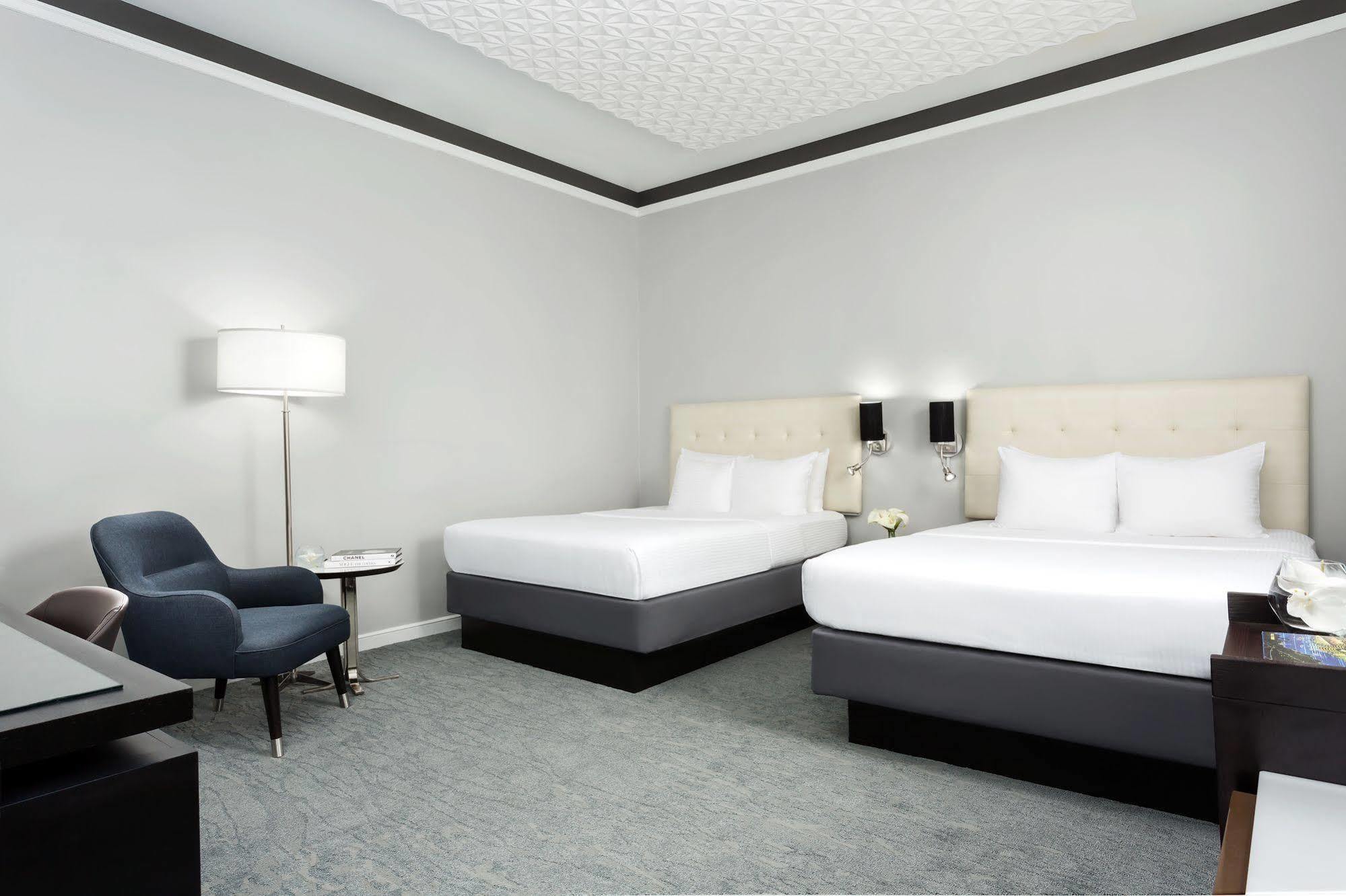 Union Square Hotel 4*
