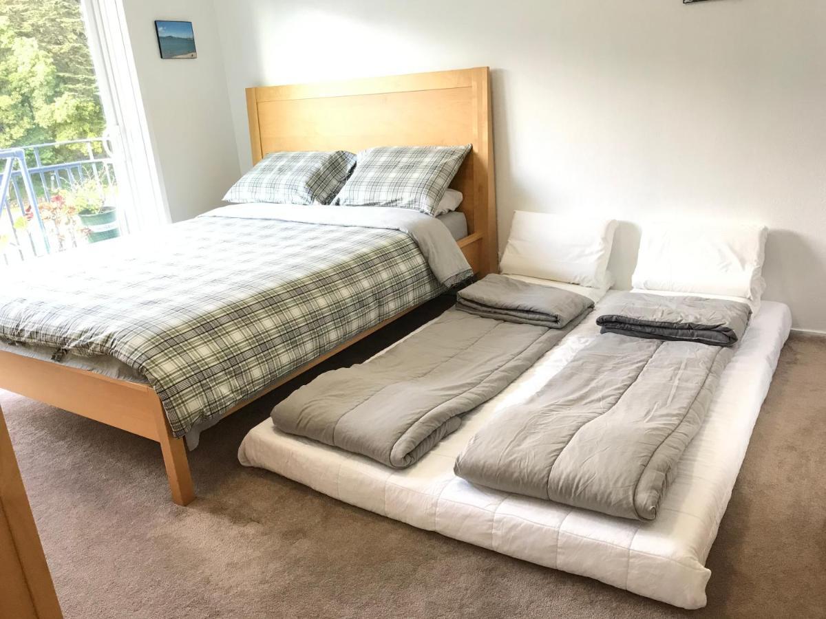 Bayview Penthouse Homestay *