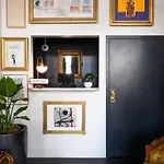 The Metro Hotel
