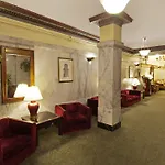 Aida Plaza Hotel