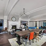 Harbor Court Hotel