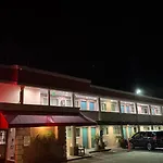 Town House Motel