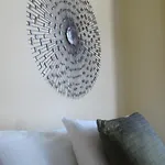 Touchstone Hotel - City Center