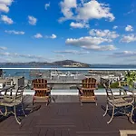 The Suites At Fisherman\'S Wharf