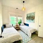 Sf, Location, Location, Comfort