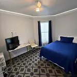 Twin Peaks Hotel