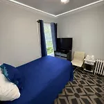Twin Peaks Hotel
