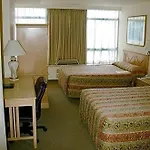 Cathedral Hill Hotel