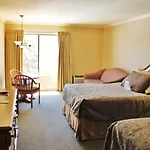 Columbus Inn