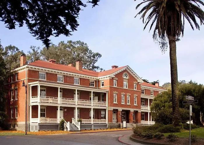 Inn At The Presidio