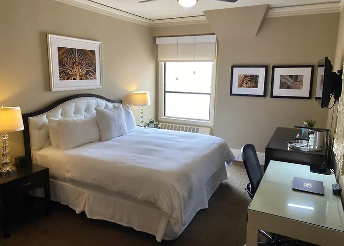 Kensington Park Hotel