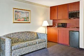 Mirage & Motel