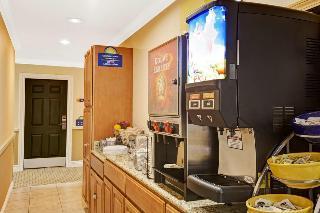 Motel Mirage &