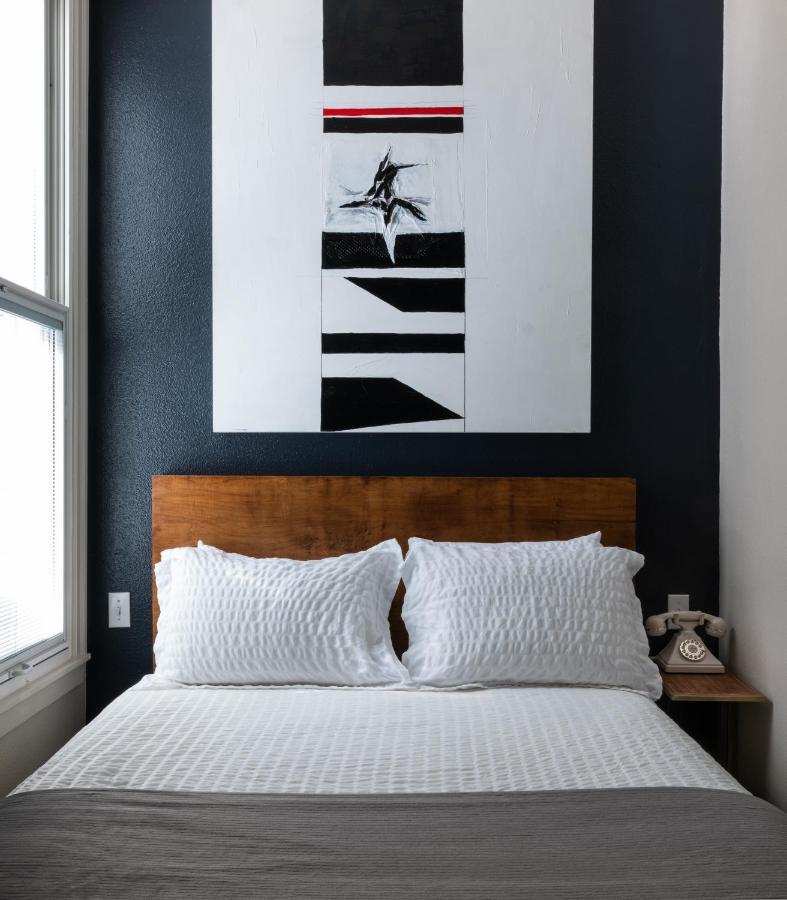 The Metro Hotel 3*