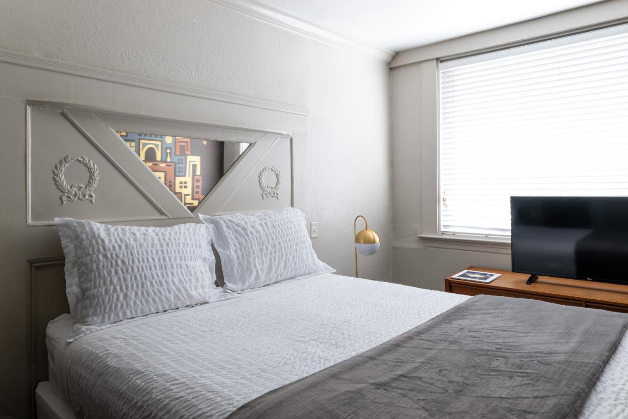 Hotel The Metro 3*