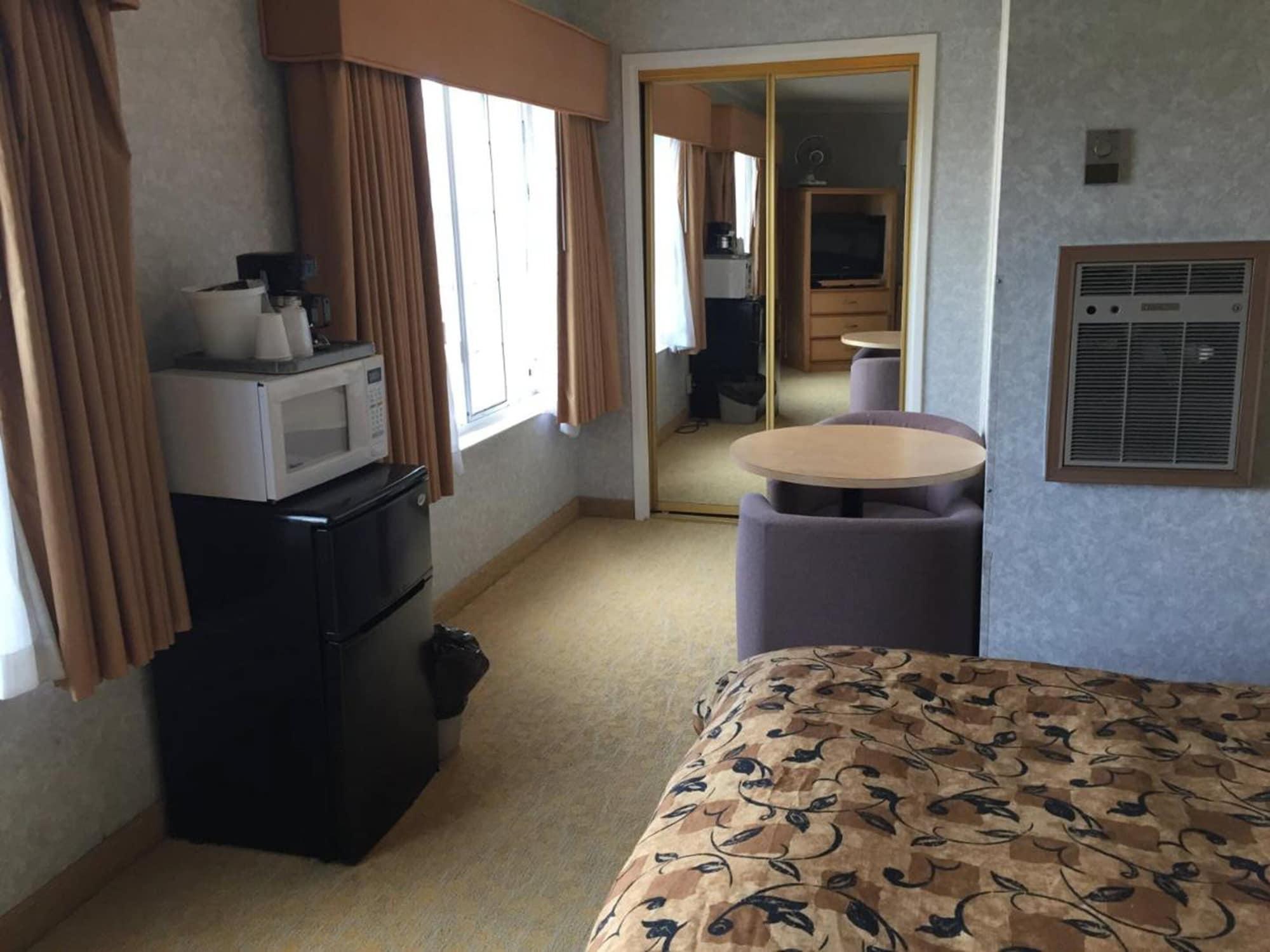 Motel Castle 3*