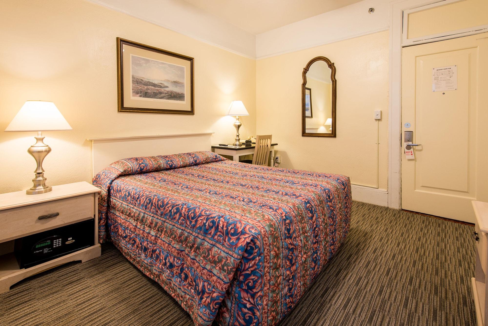 Grant Hotel 2*