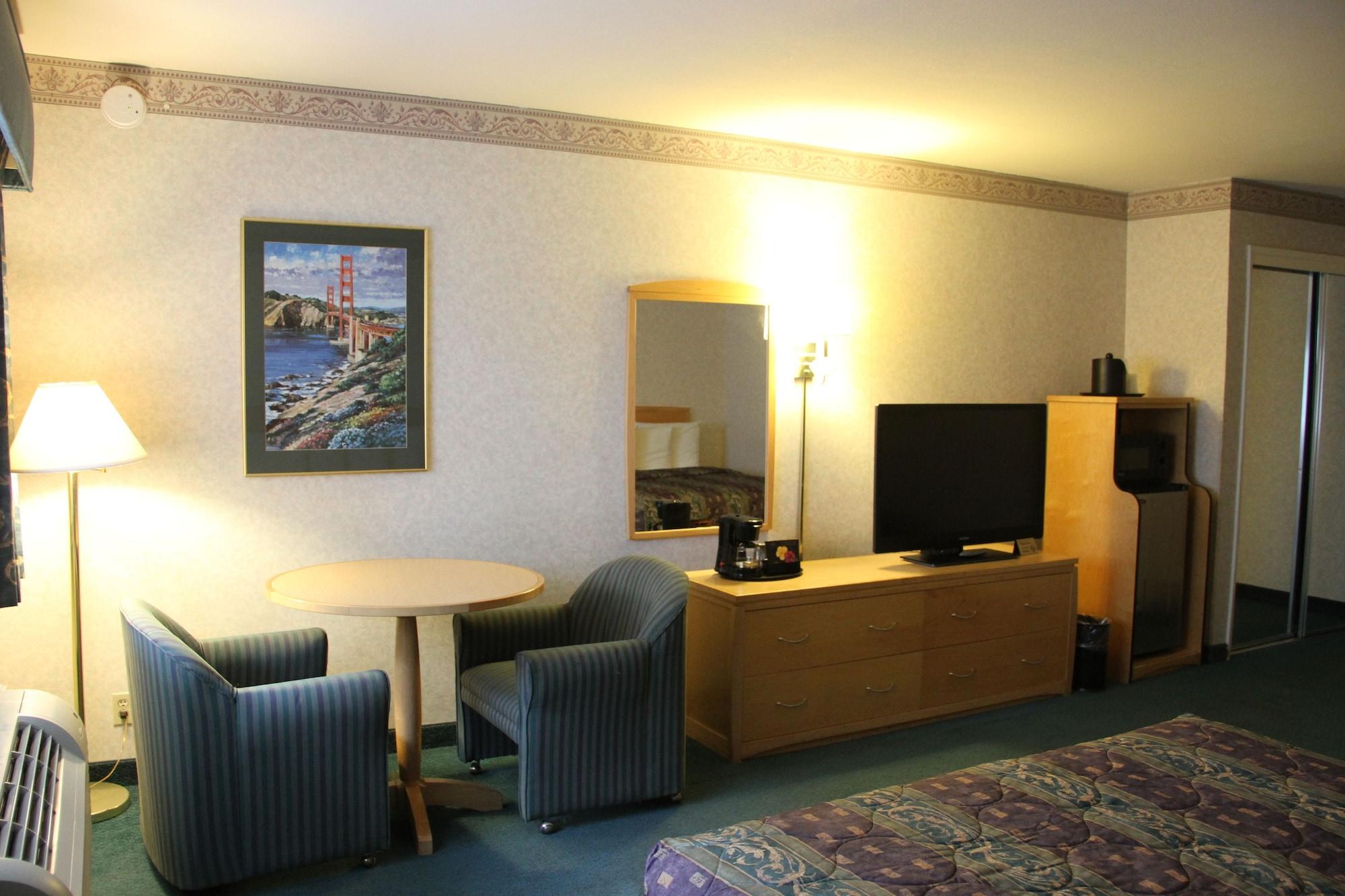 Nob Hill Motor -newly Updated Rooms! Motel 3*