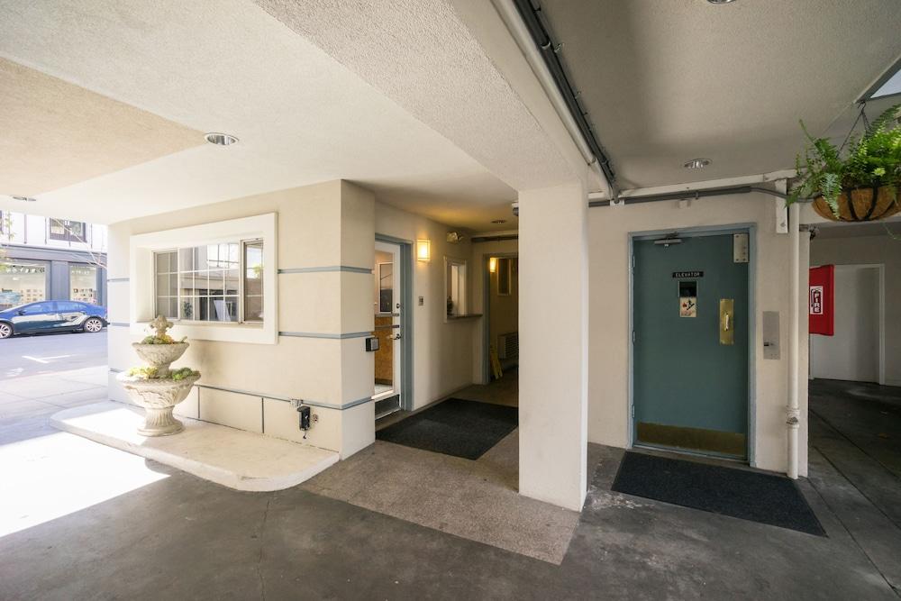 Nob Hill Motor -newly Updated Rooms! 3*
