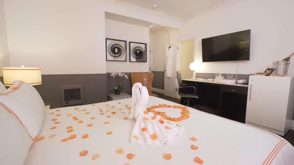 Hotel Julian