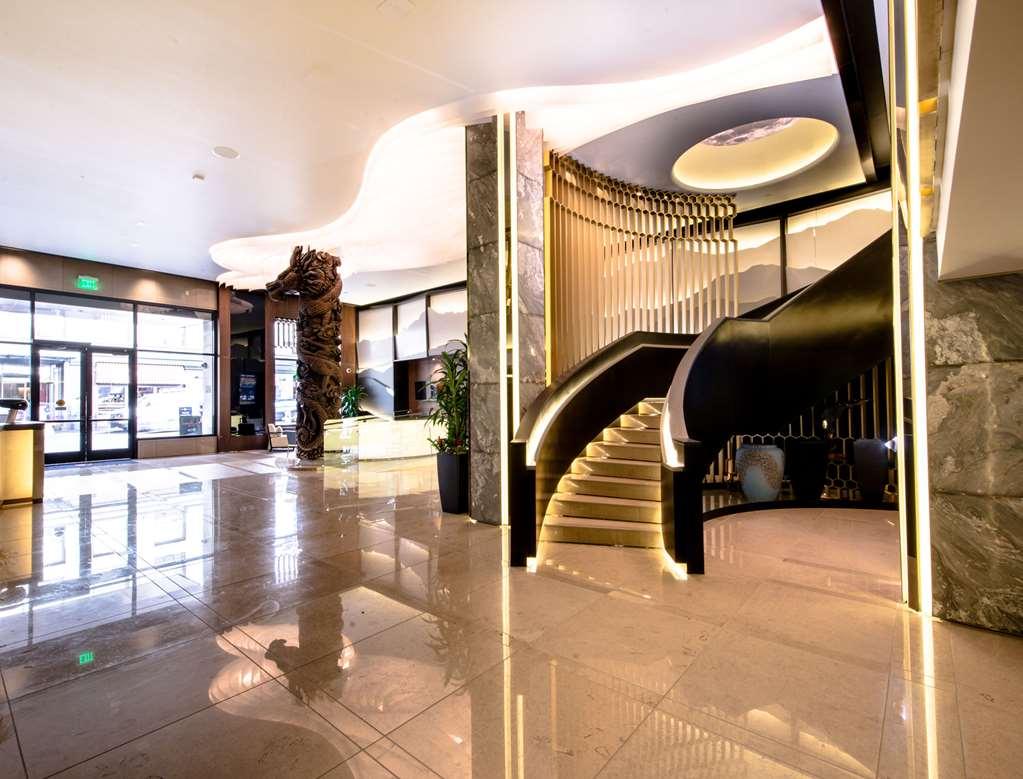 Fusion, A C-two Hotel 3*