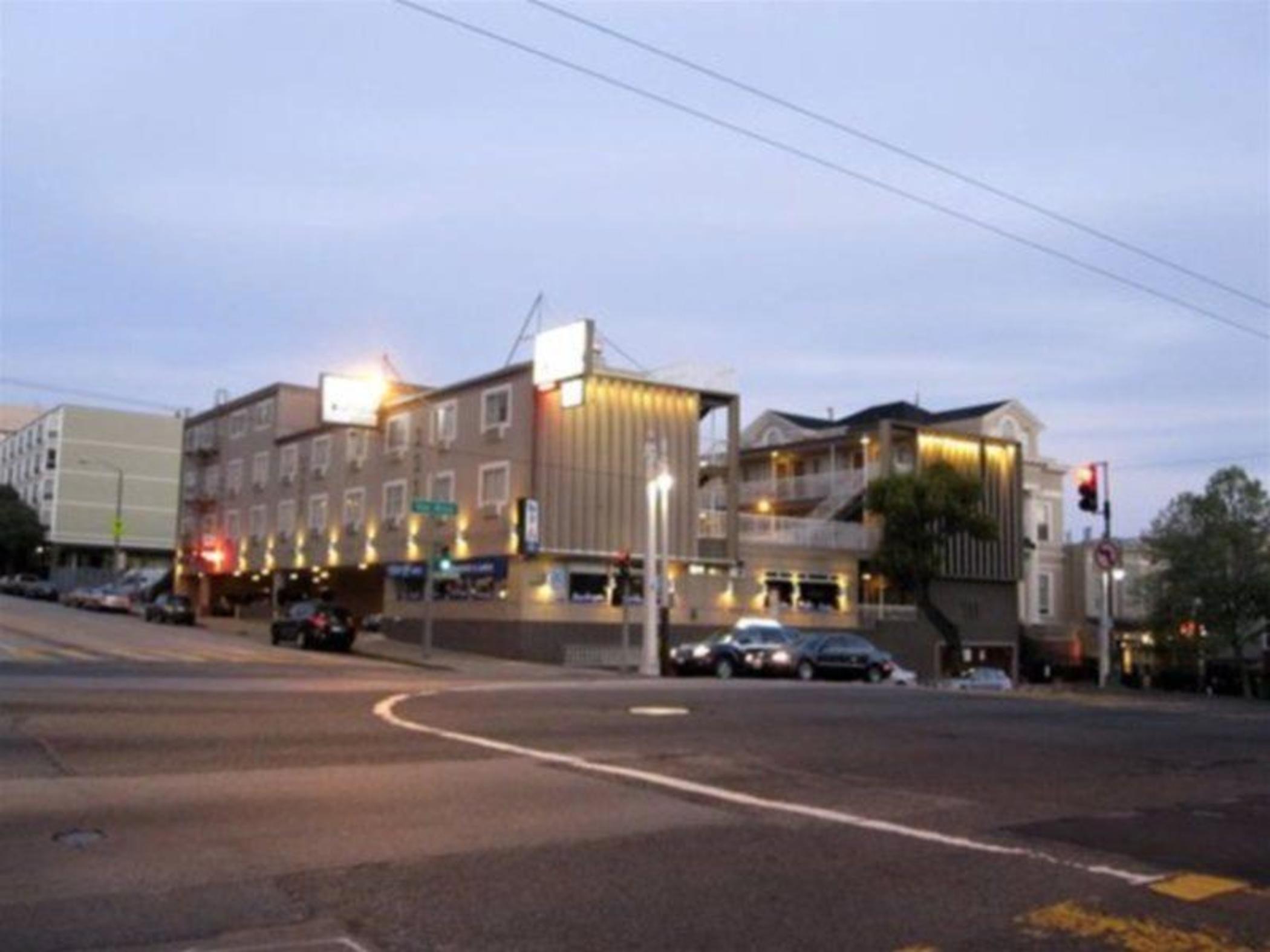On Broadway Motel