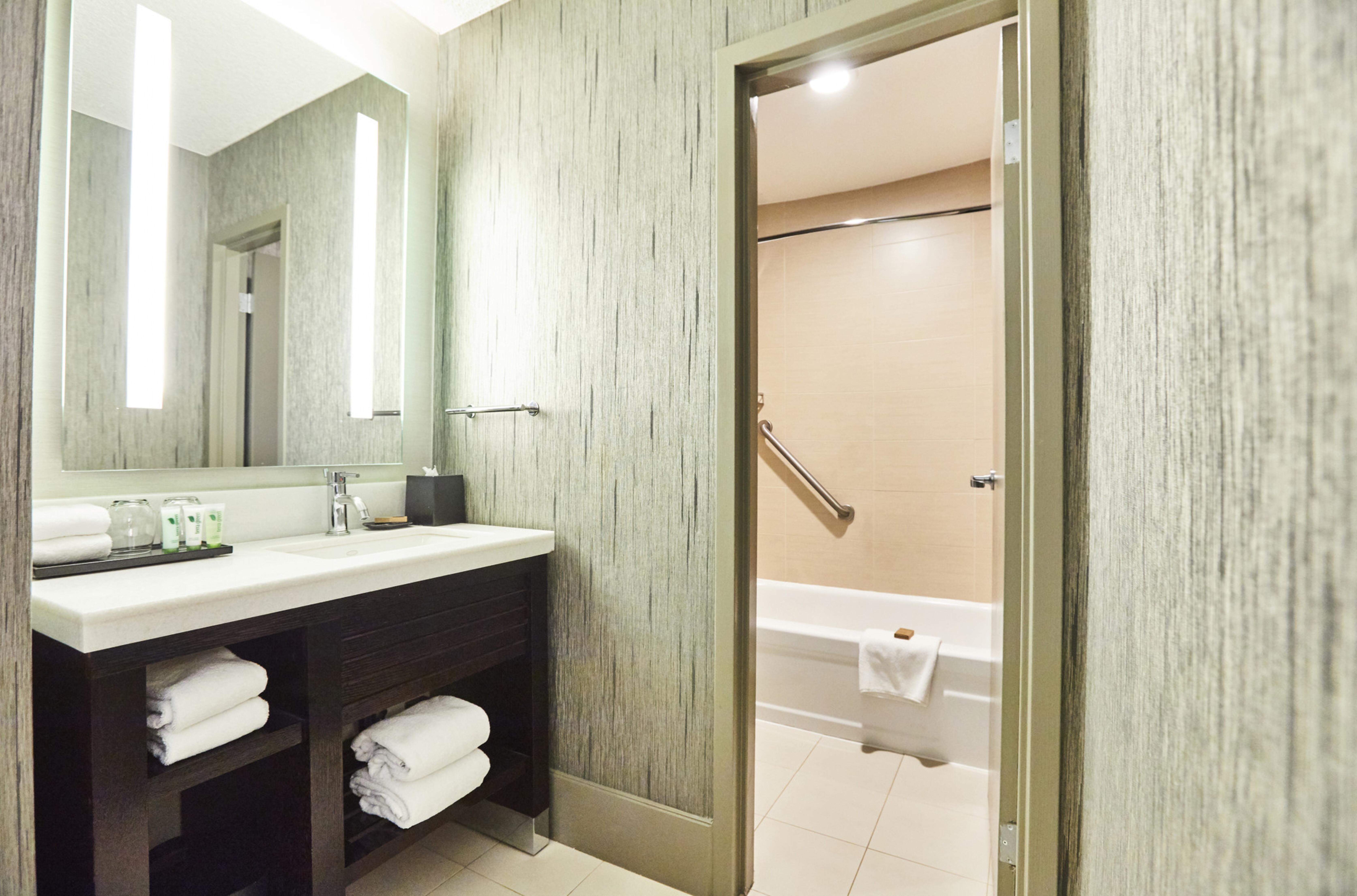 Sheraton Fisherman's Wharf 4*