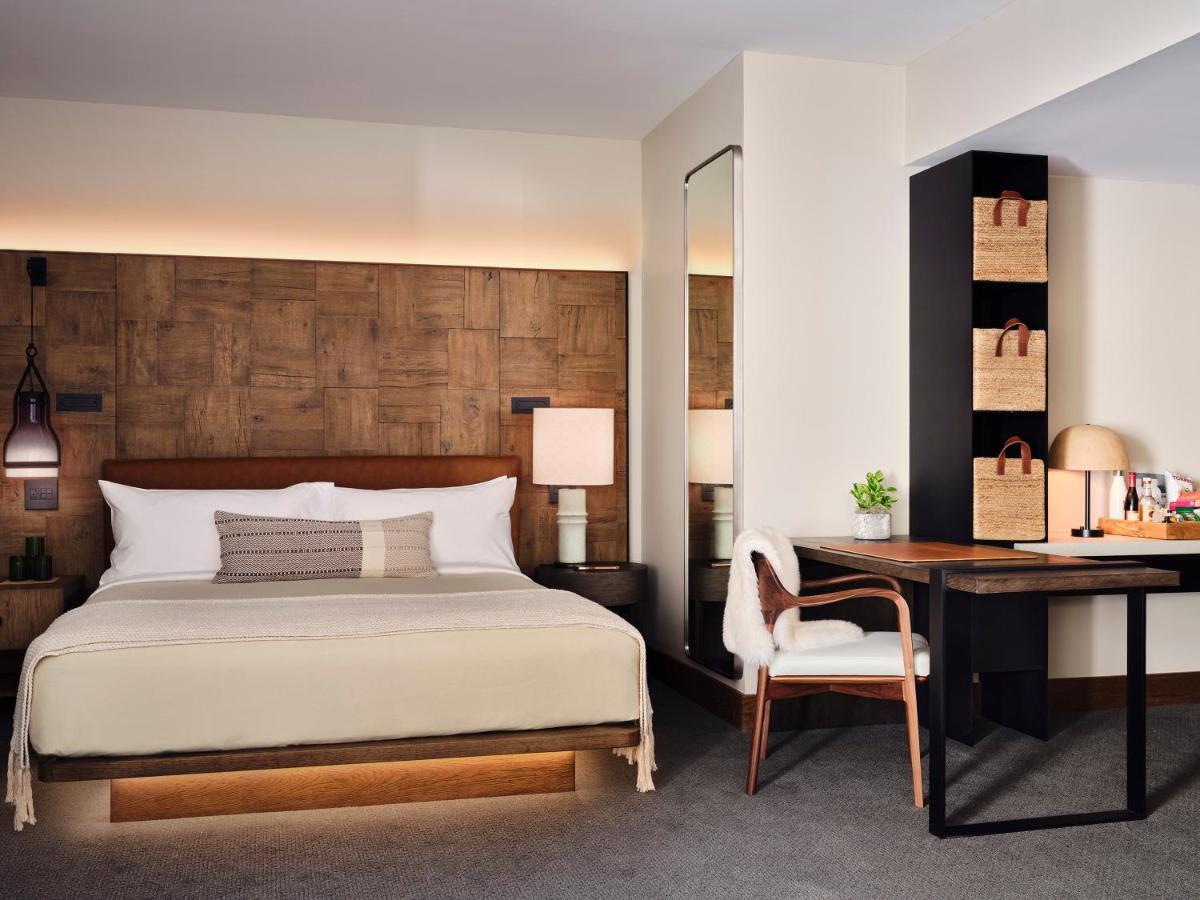 Hotel 1