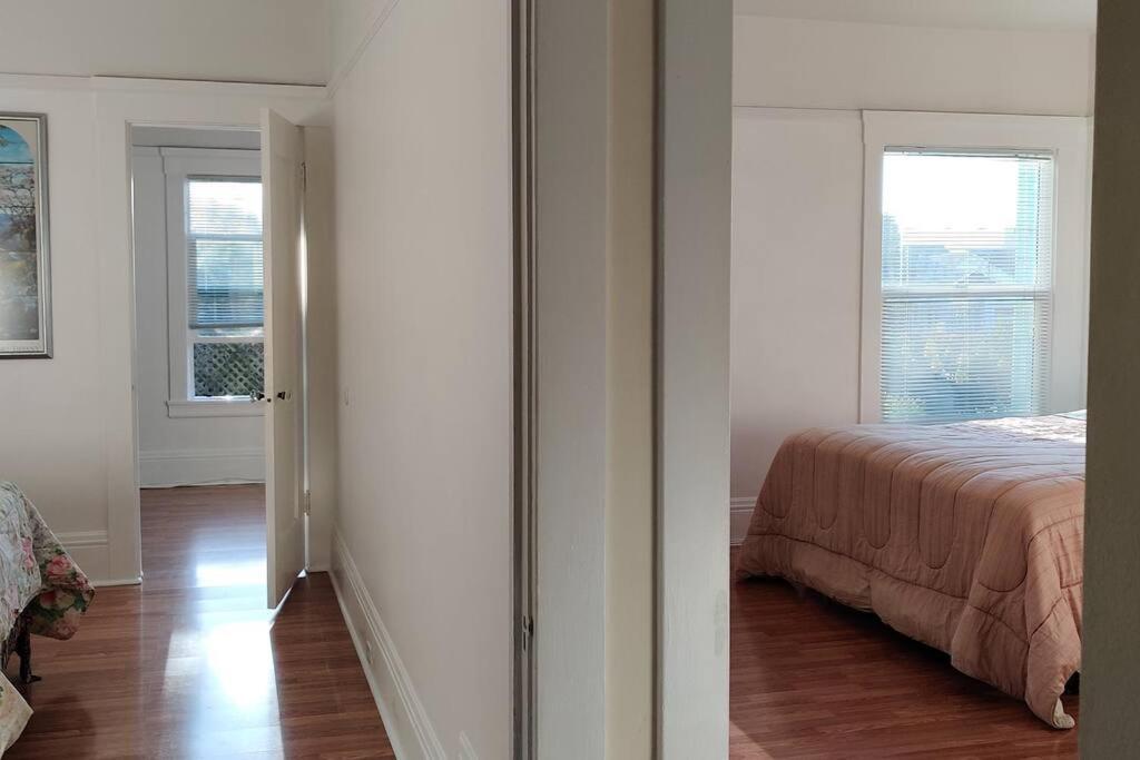 Apartment Sunny Sf Home, Quiet, Convenient W/parking San Francisco