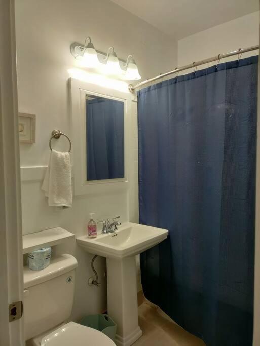Apartment Sunny Sf Home, Quiet, Convenient W/parking *
