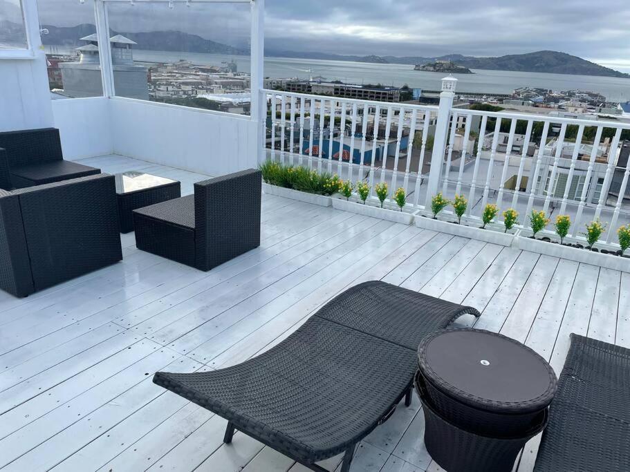 Stunning Views In North Apartment San Francisco