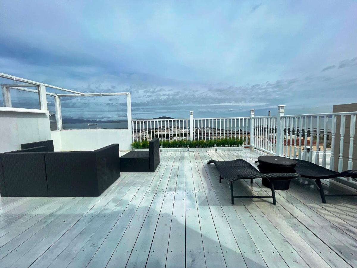 Stunning Views In North San Francisco