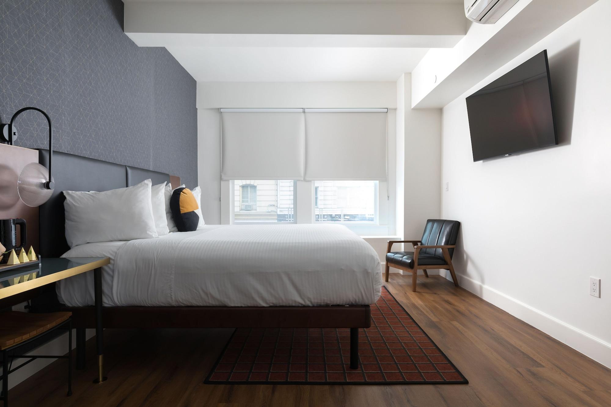 Hotel Stratford - Handwritten Collection 3*