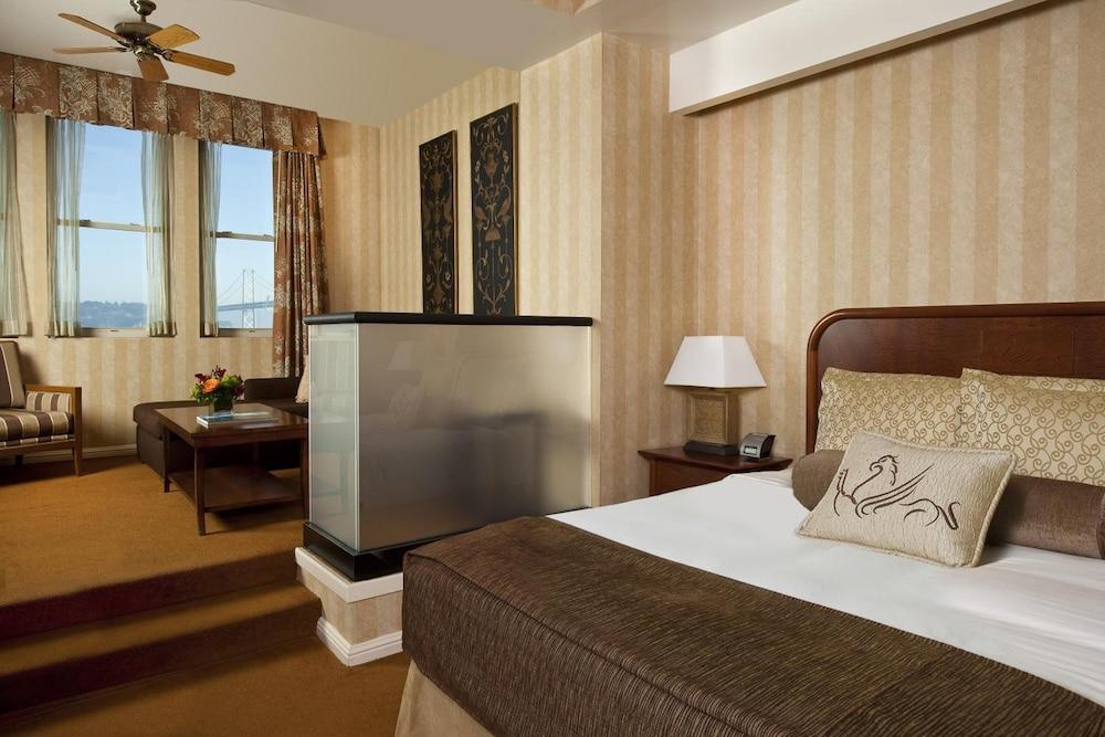 Hotel Griffon 3*