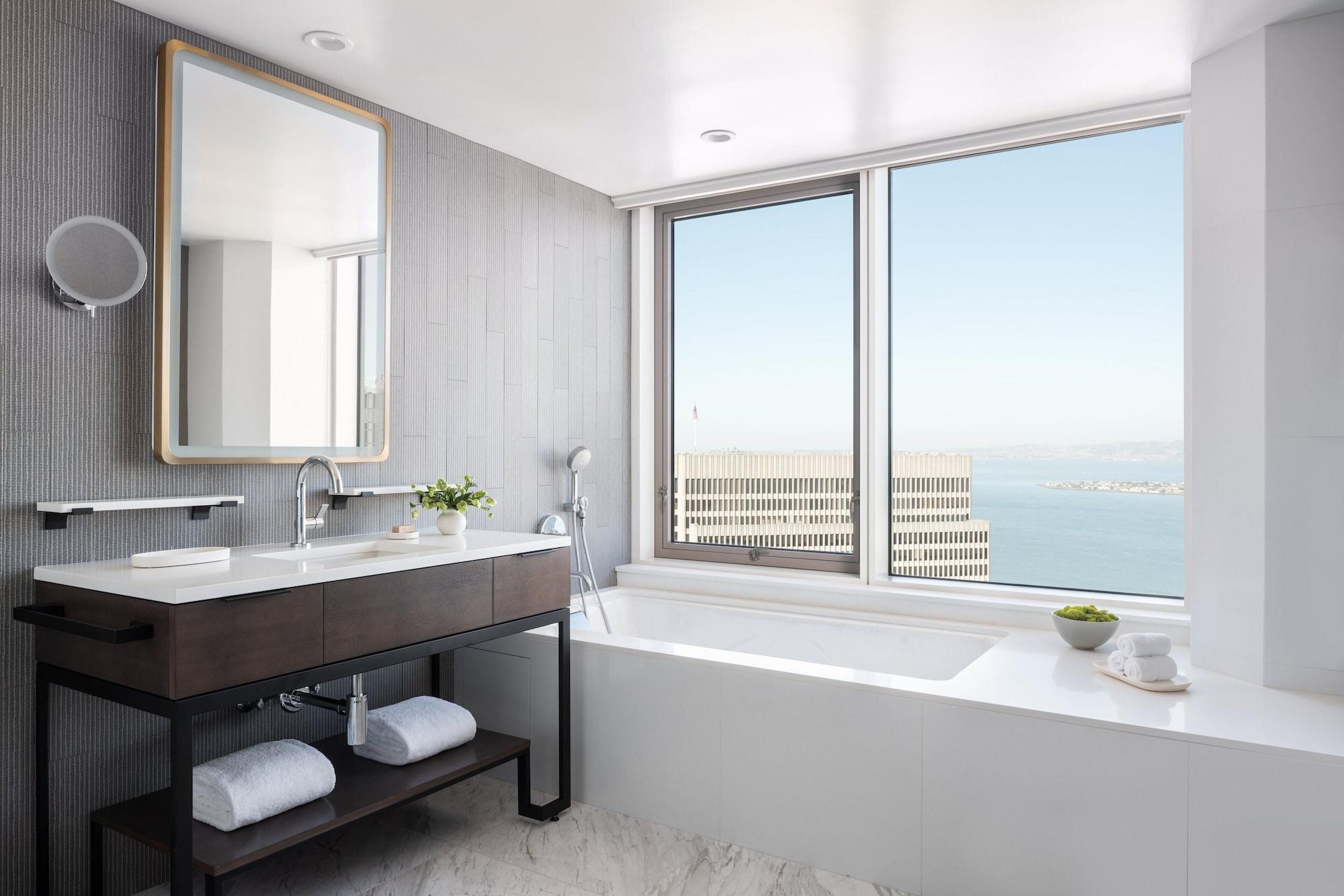 Four Seasons At Embarcadero San Francisco