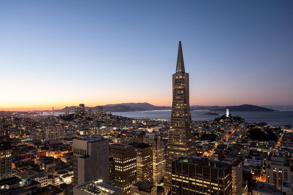 Hotel Four Seasons At Embarcadero 5*