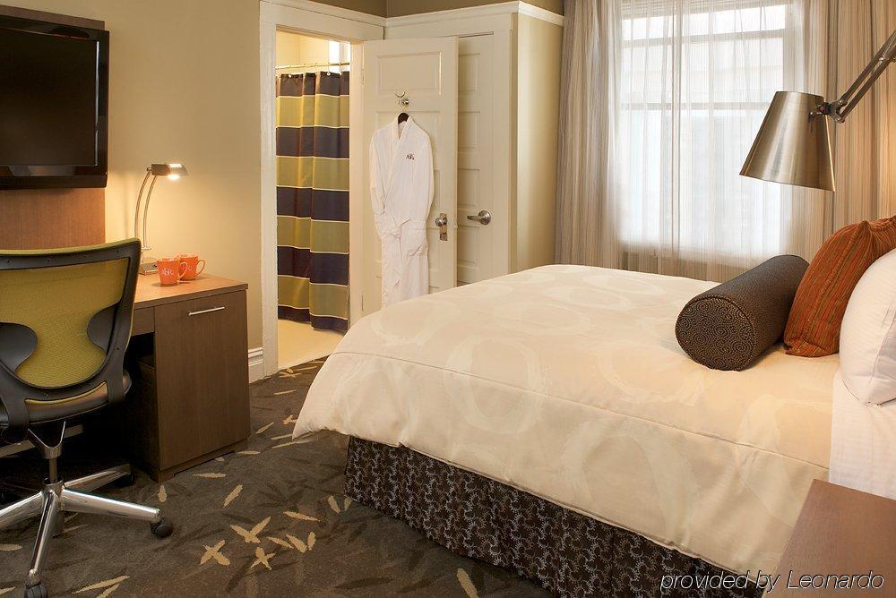 Abri Union Square Hotel 3*
