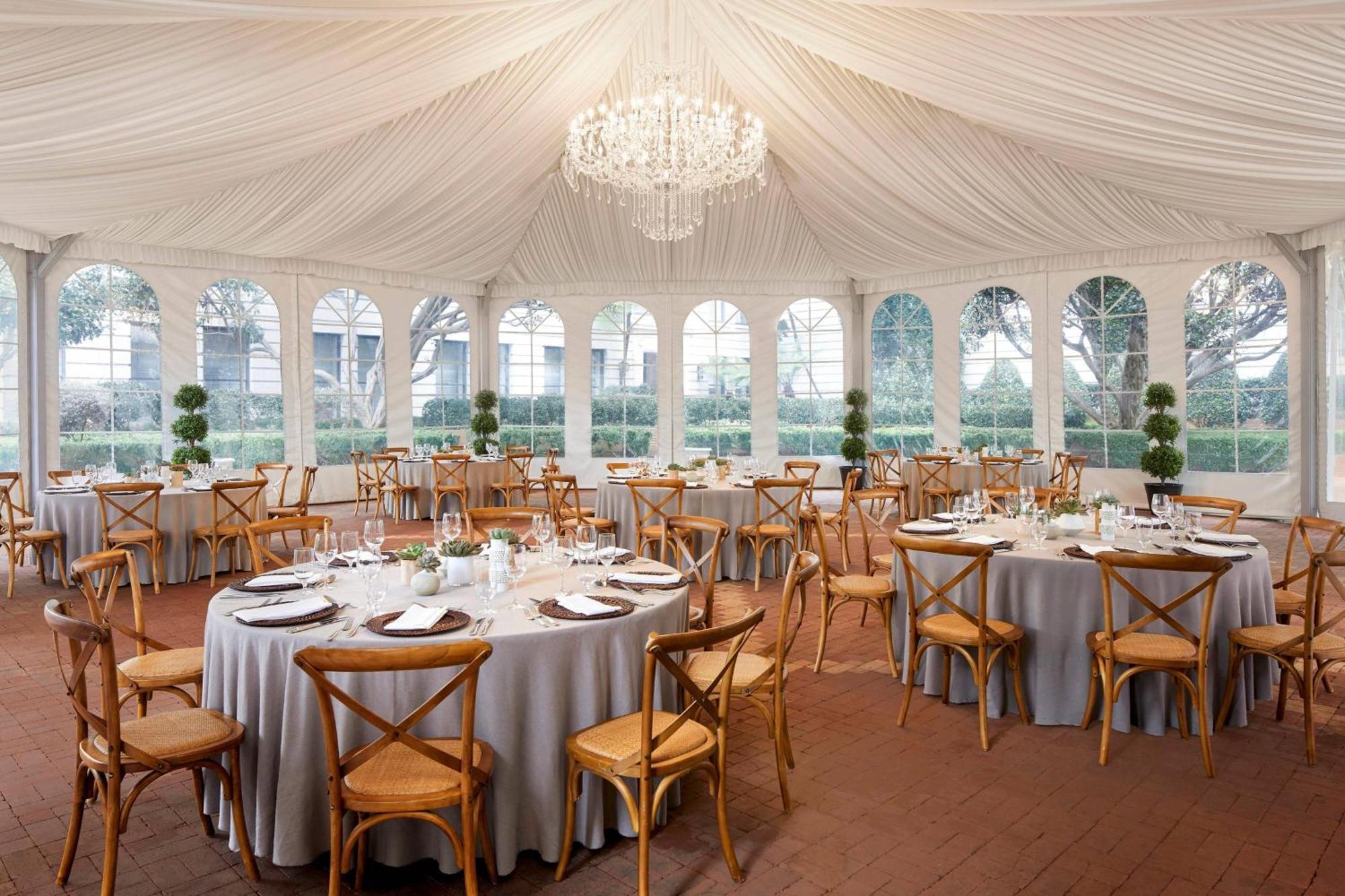 Hotel The Ritz-carlton,